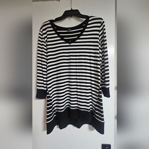 cable & gauge V Neck Shirt